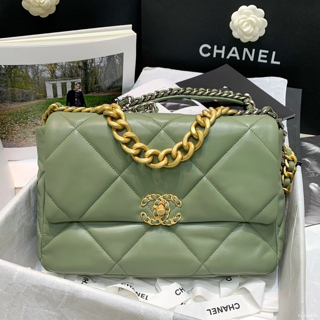 Firstbag Ru FLAP CHANEL 19 BAG 0717